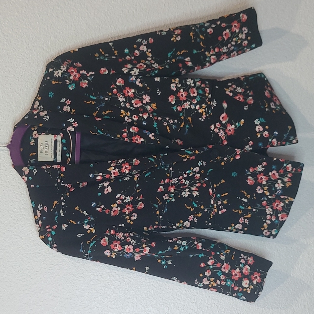 Bershka black floral blazer jacket small